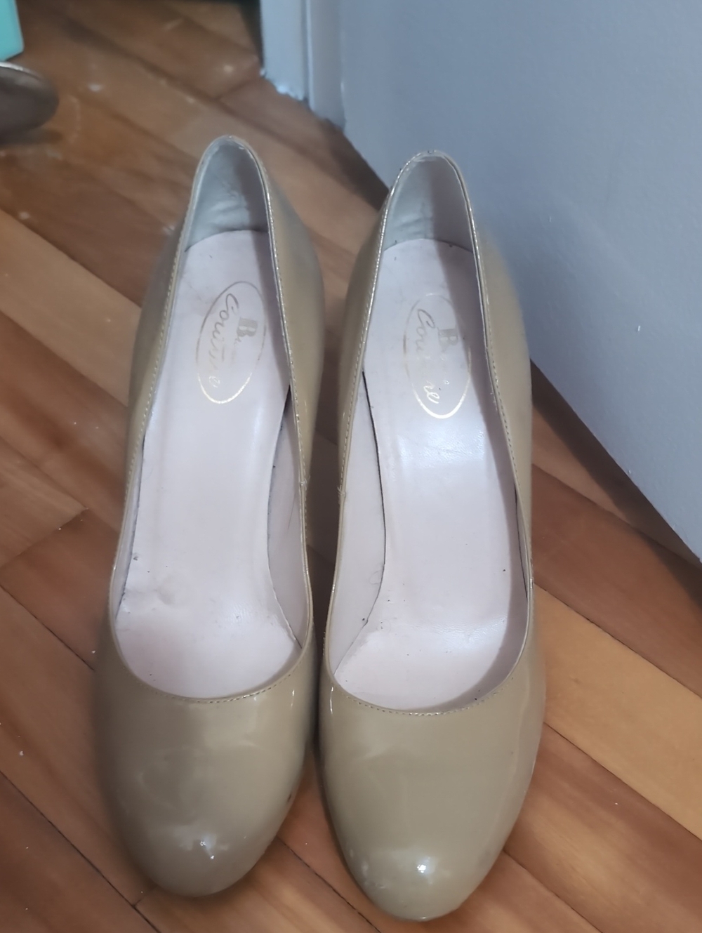 Women's Patent Round-Toe Pumps in Beige